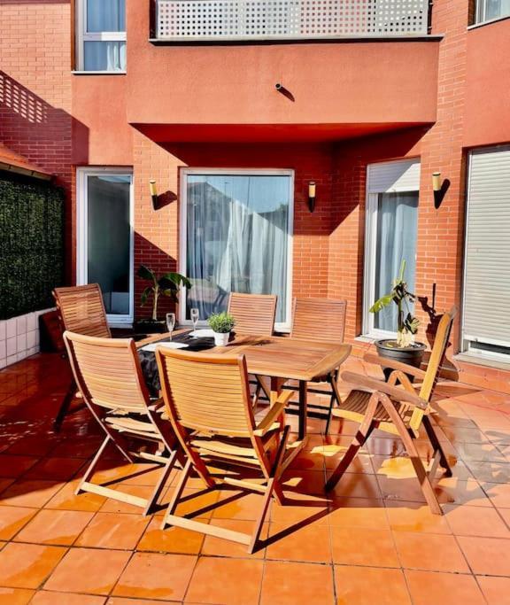 Planta Baja-Jardin-Parking Lägenhet Santander Exteriör bild